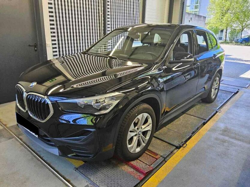 BMW X1 52.000 km 21.990 € Hohenbrunn bei München 85662