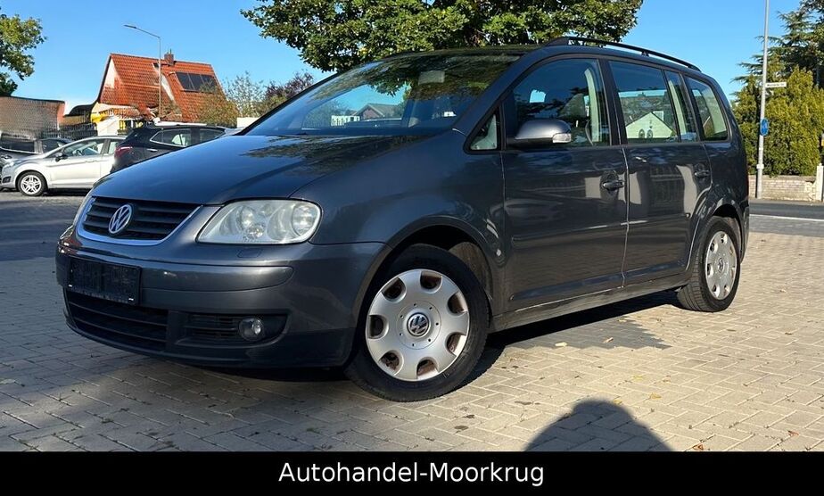 VW Touran 283.000 km 1.150 € Neustadt am Rübenberge 31535