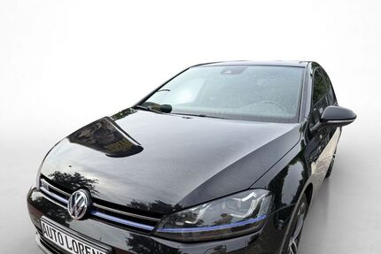 VW Golf 131.392 km 13.400 € Nürnberg 90469