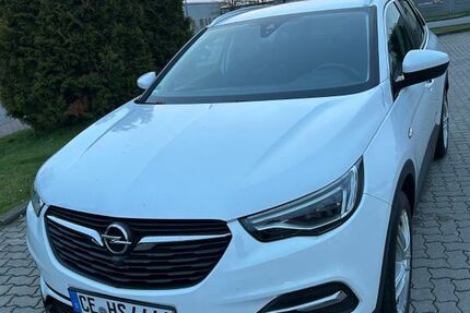 Opel Grandland (X) 200.000 km 9.300 &euro; Päse 38536