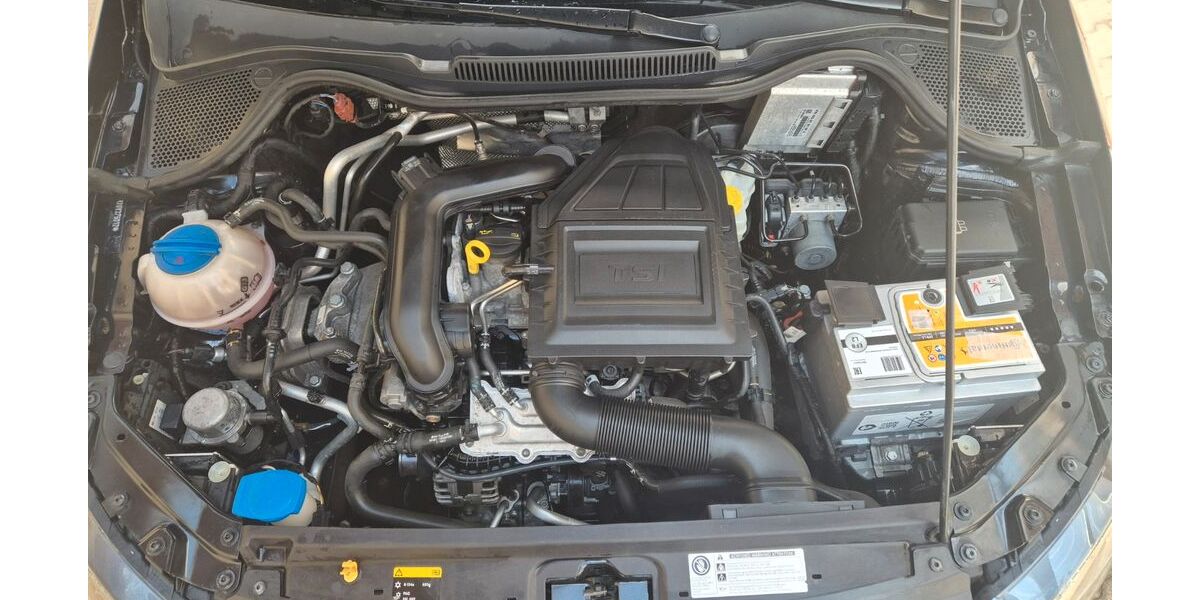 VW Polo 67.000 km 11.300 &euro; Ostheim 97645