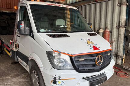 Mercedes-Benz Sprinter 323.348 km 15.000 &euro; Hamburg 22111