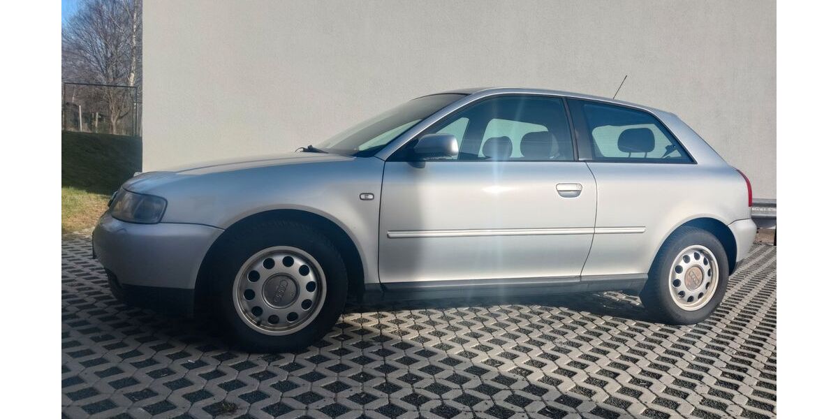 Audi A3 211.000 km 800 &euro; Hoppstädten 55768
