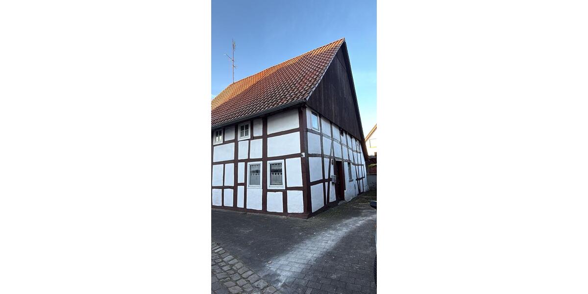 Mehrfamilienhaus, Wohnhaus Blomberg - 12 Zimmer, 250 m&sup2;, 100.000&euro; | Angebot:26739058
