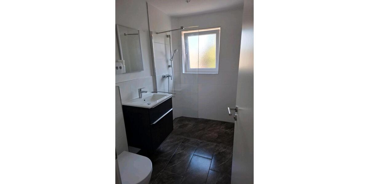 Etagenwohnung Waldkraiburg - 3 Zimmer, 65 m&sup2;, 1.050&euro; | Angebot:25572106