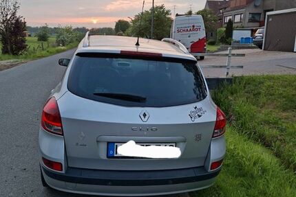 Renault Clio 181.156 km 2.999 &euro; Bremen/Hasenbüren 28197
