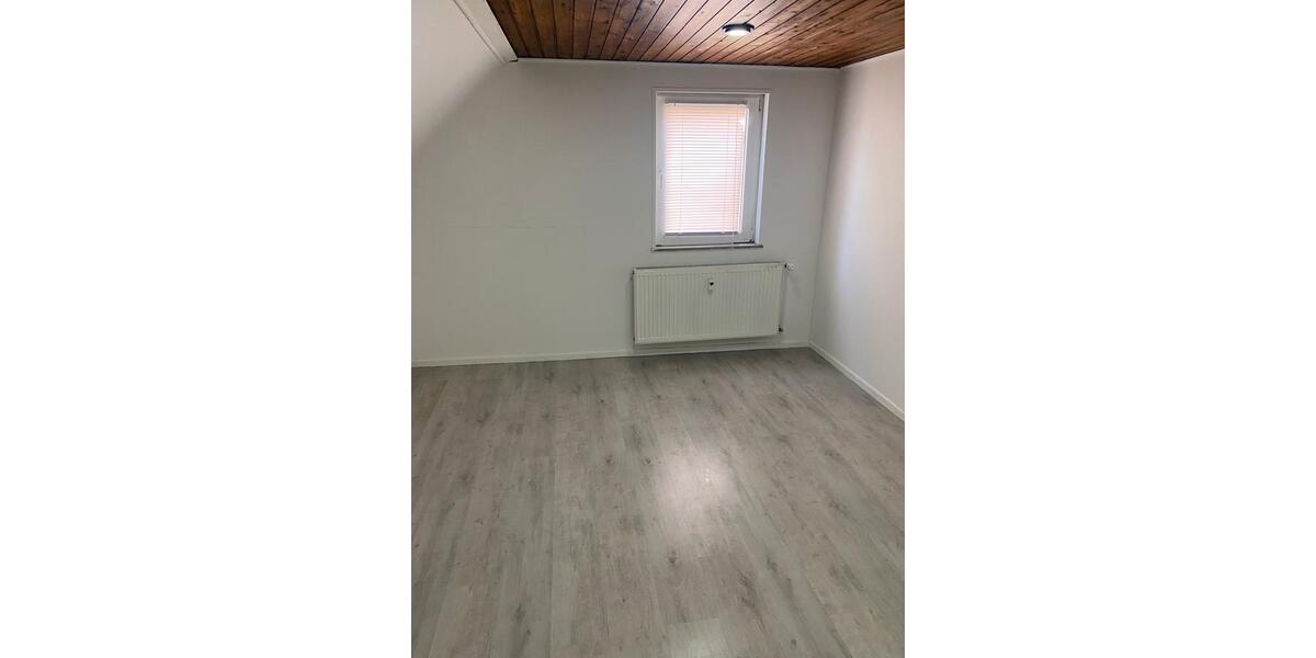 Etagenwohnung Bad Salzuflen - 3 Zimmer, 68 m&sup2;, 975&euro; | Angebot:26321245