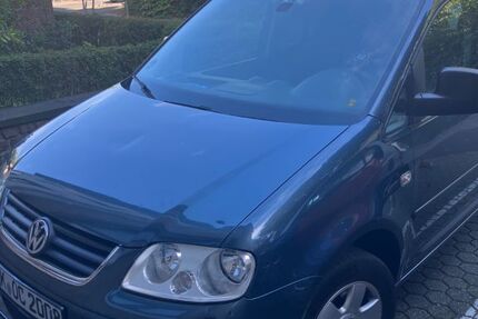 VW Caddy 414.000 km 2.500 &euro; Köln 51067