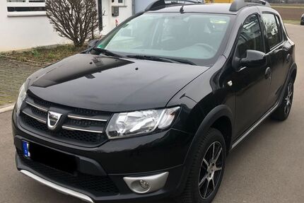 Dacia Sandero 128.000 km 4.800 &euro; Stuttgart 70199