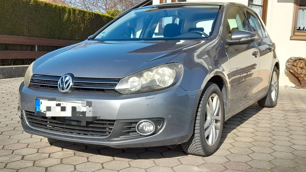 VW Golf 147.900 km 4.399 &euro; Bad Grönenbach 87730