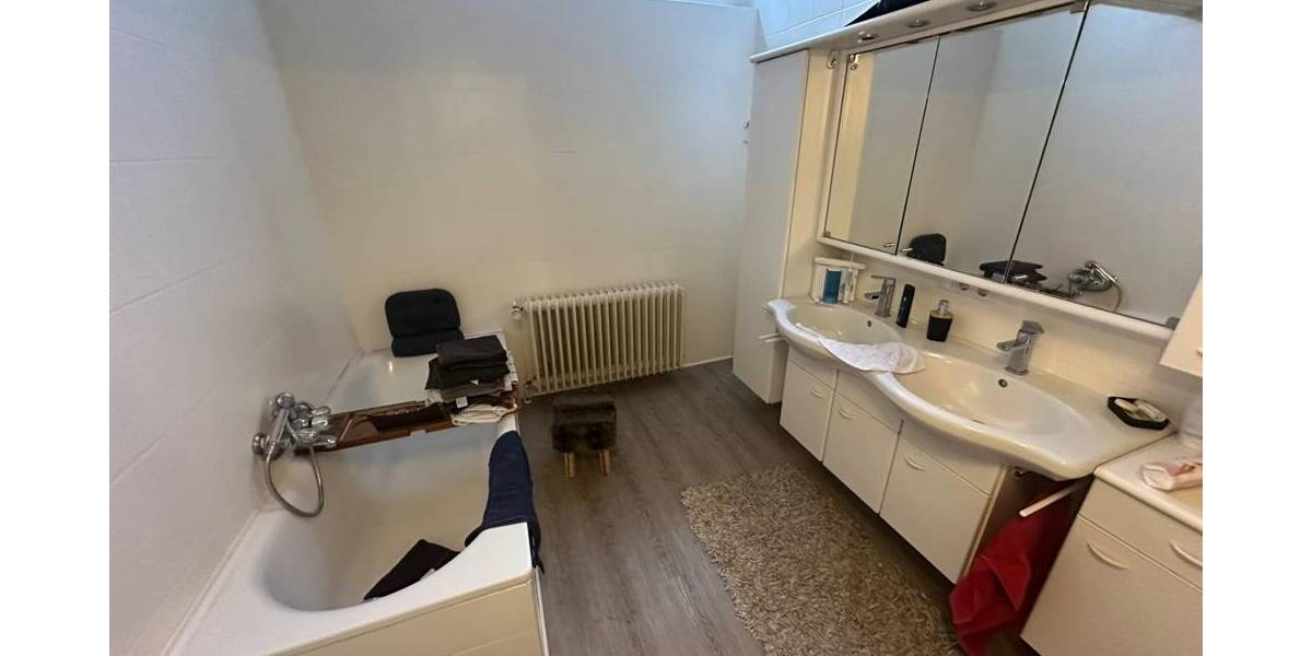 Einfamilienhaus Papenburg - 7 Zimmer, 160 m&sup2;, 180.000&euro; | Angebot:26201866