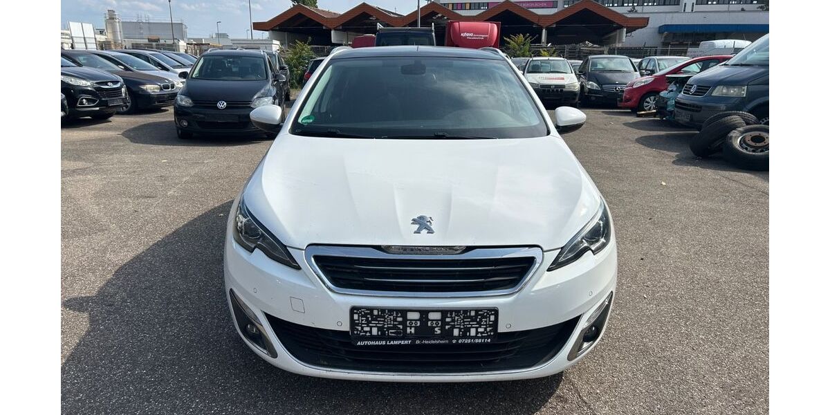 Peugeot 308 120.000 km 5.600 &euro; Hockenheim 68766