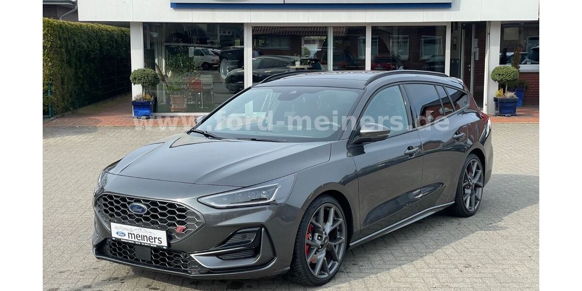 Ford Focus 26.000 km 36.990 &euro; Garrel 49681