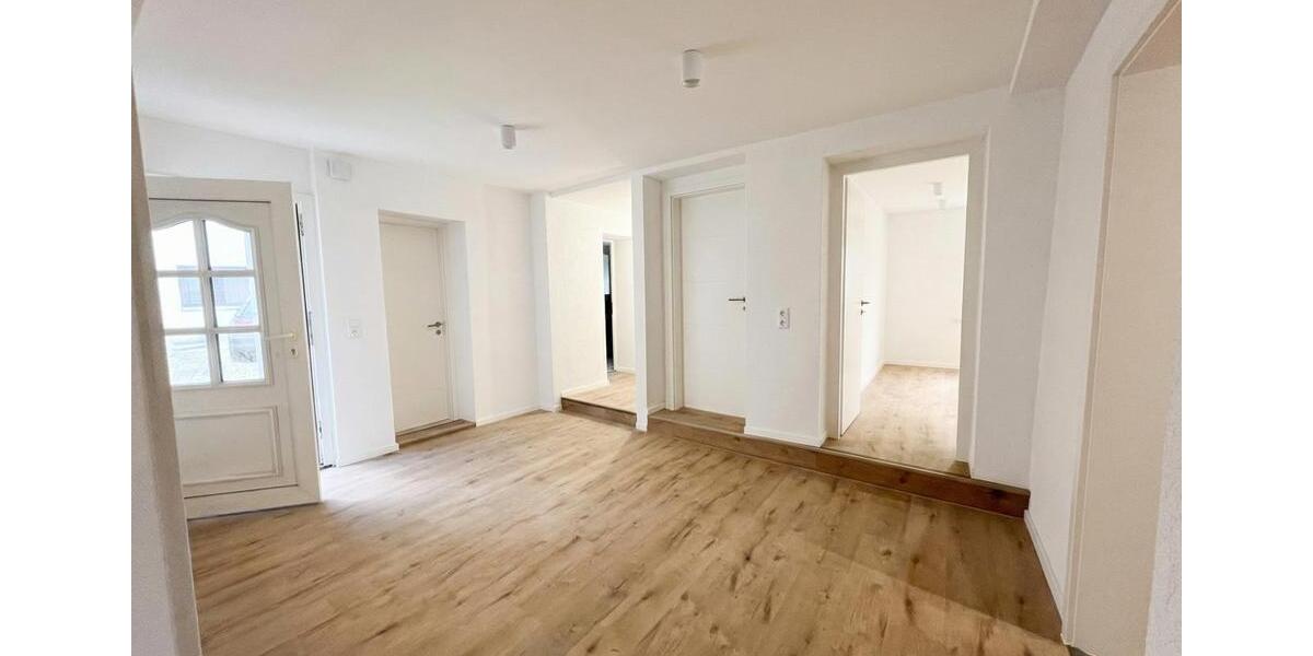 Erdgeschoßwohnung Öhningen - 5 Zimmer, 129 m&sup2;, 329.000&euro; | Angebot:26790555