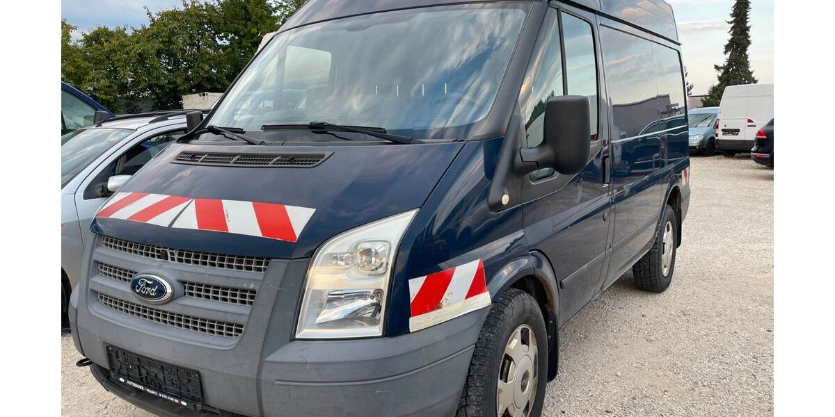 Ford Transit 169.000 km 8.100 &euro; Nürnberg 90427