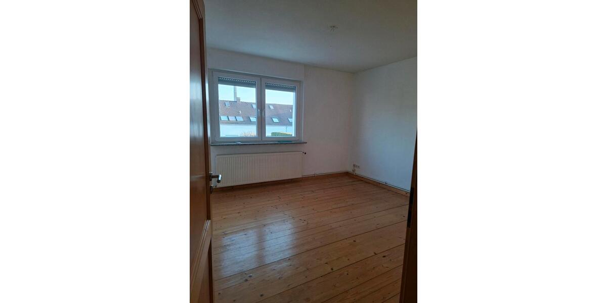 Etagenwohnung Bielefeld Mitte - 2.5 Zimmer, 75 m&sup2;, 850&euro; | Angebot:26411500