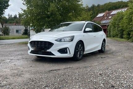 Ford Focus 118.908 km 14.700 &euro; Bad Friedrishall 74177