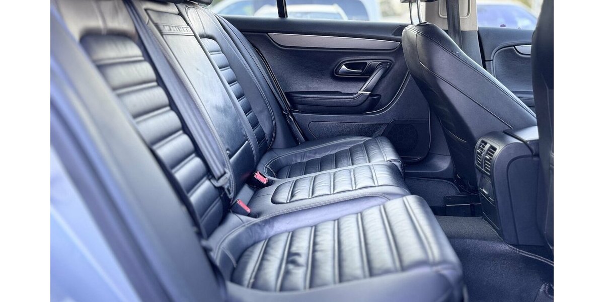 VW Passat CC Highline/Autom,/ Leder/PANO/5 Sitze 180.000 km 10.900 &euro; Mönchengladbach 41066