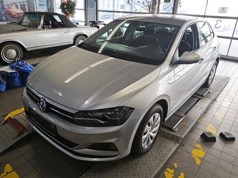VW Polo 33.429 km 16.750 € Sangerhausen 06526