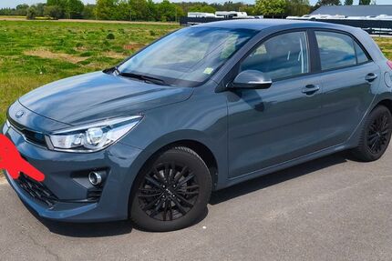 Kia Rio 37.000 km 14.999 &euro; Mainhausen 63534