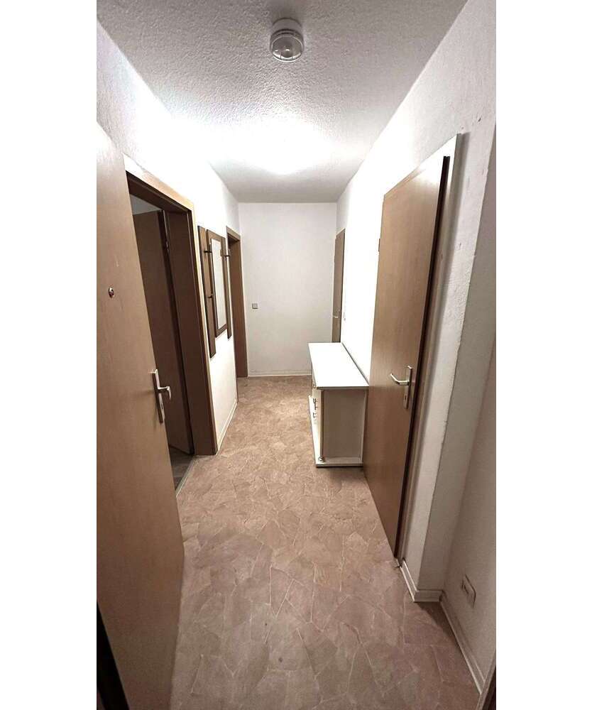 Wohnung zum Mieten in Christgrün 200 € 61.6 m²