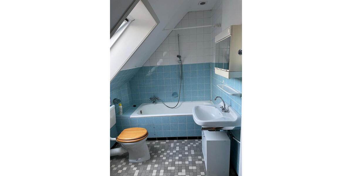 Etagenwohnung Bad Nenndorf - 2 Zimmer, 80 m&sup2;, 640&euro; | Angebot:25966622