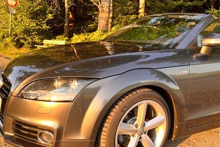 Audi TT 102.600 km 12.500 &euro; Nümbrecht 51588