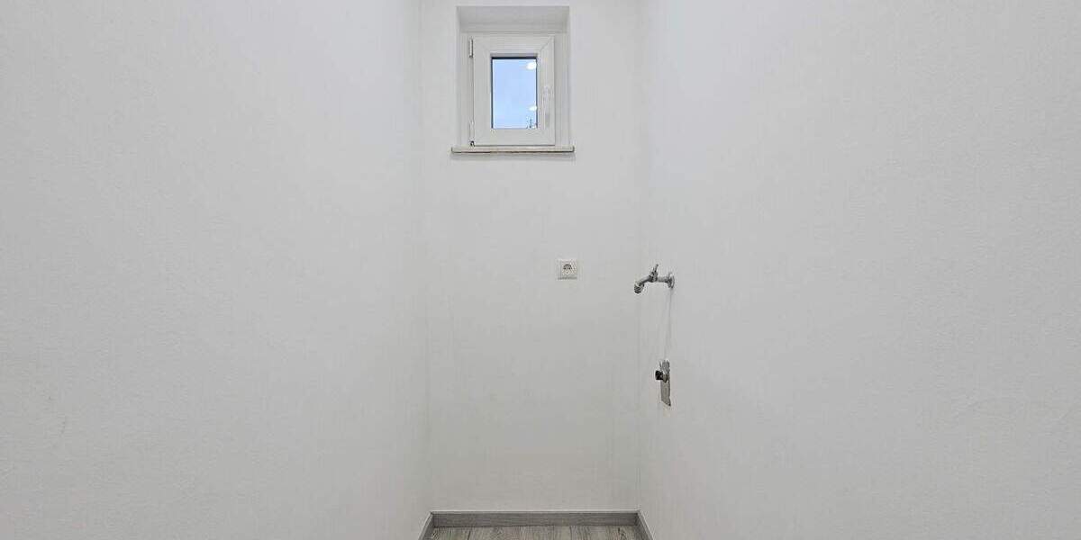 Etagenwohnung Haßloch - 2 Zimmer, 65 m&sup2;, 225.000&euro; | Angebot:25682160