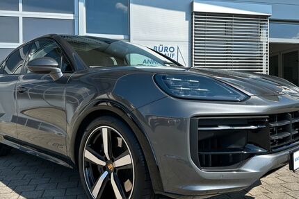 Porsche Cayenne 15.000 km 128.870 € Singen 78224