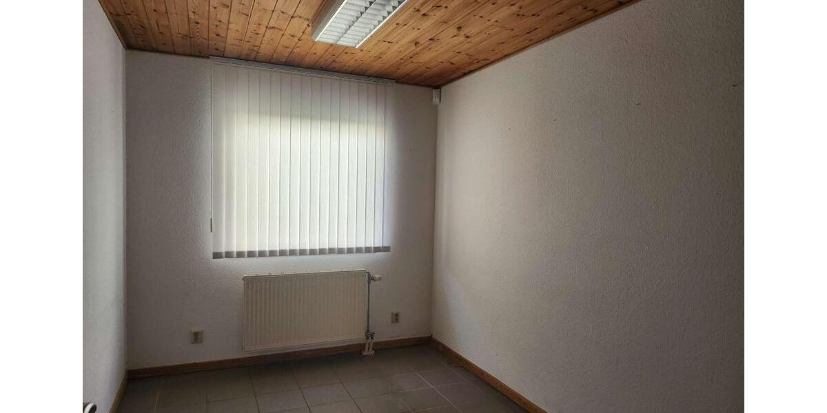 Gewerbeobjekt Satow - 295.000&euro; | Angebot:24576995