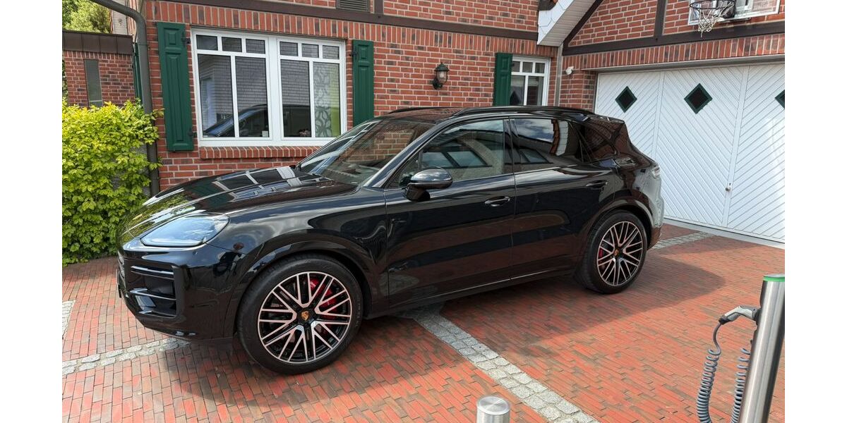 Porsche Cayenne 46.715 km 135.900 &euro; Dinslaken 46539