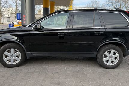 Volvo XC90 241.000 km 11.000 &euro; Berlin 10407
