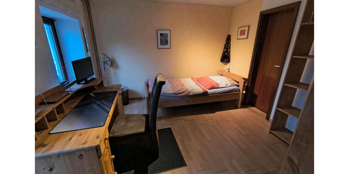 Einfamilienhaus Husby - 6 Zimmer, 100 m&sup2;, 20&euro; | Angebot:26313480