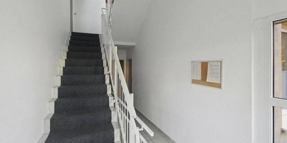 Etagenwohnung Radeberg - 2 Zimmer, 65 m&sup2;, 120.000&euro; | Angebot:26204590