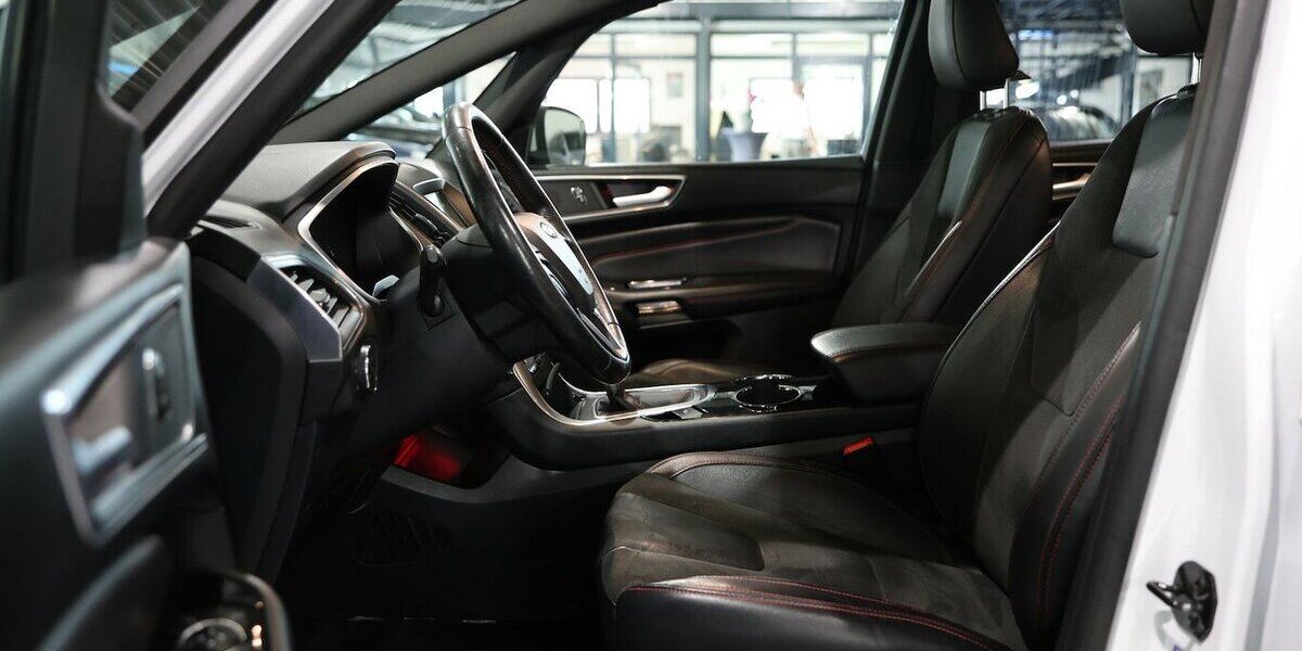 Ford S-Max 1.5 EB ST-LINE SPORT WHITE / 7-SITZER / 130.000 km 14.991 &euro; Hamm 59077