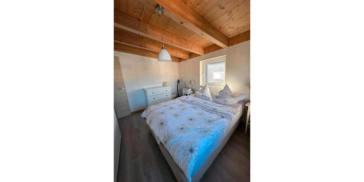 Dachgeschoßwohnung Waldstetten - 2 Zimmer, 63 m&sup2;, 785&euro; | Angebot:26122272