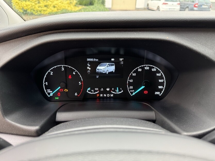 Ford Tourneo Custom Bus 40.000 km 40.000 € Warburg 34414