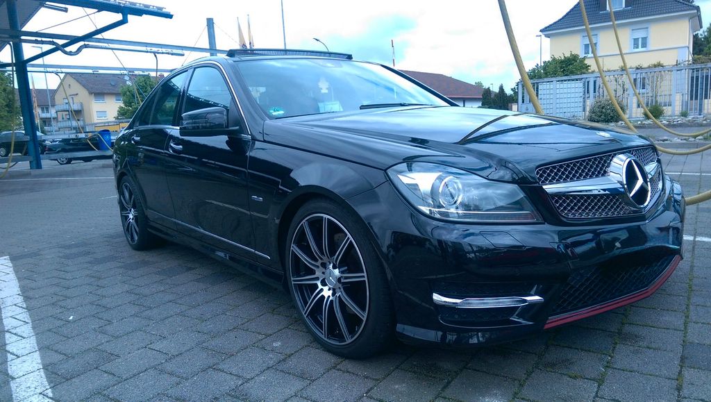 Mercedes-Benz C 350 143.400 km 16.500 &euro; Radolfzell 78315