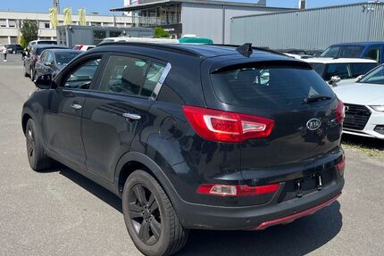 Kia Sportage 210.000 km 6.500 € Geisenheim 65366