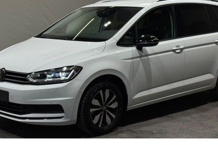 VW Touran 24.990 km 35.930 &euro; Torgau 04860