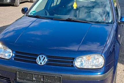 VW Golf 286.000 km 770 &euro; Hütschenausen-Katzenbach 66882