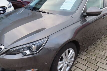 Peugeot 308 108.500 km 11.190 &euro; Herschbach 56414
