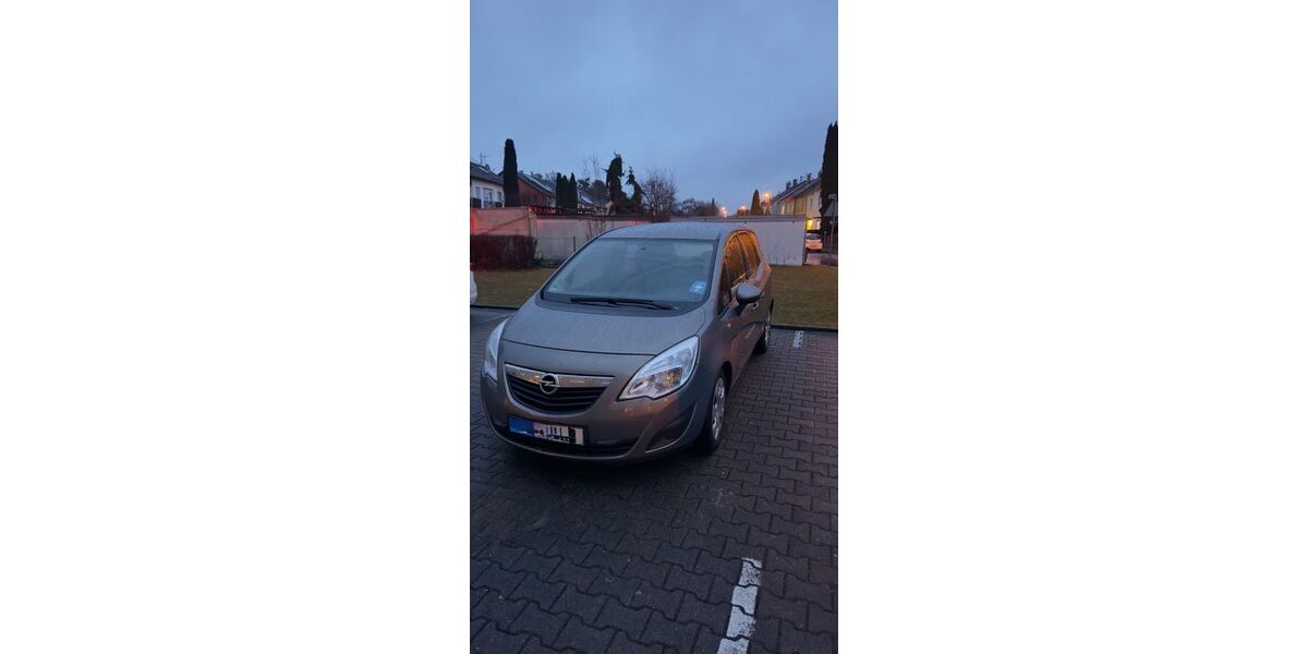 Opel Meriva 121.381 km 6.200 &euro; Augsburg 86163