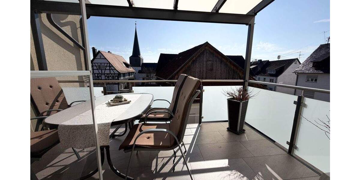 Einfamilienhaus Lichtenfels / Buch am Forst Buch am Forst - 9 Zimmer, 289 m&sup2;, 319.000&euro; | Angebot:25862925