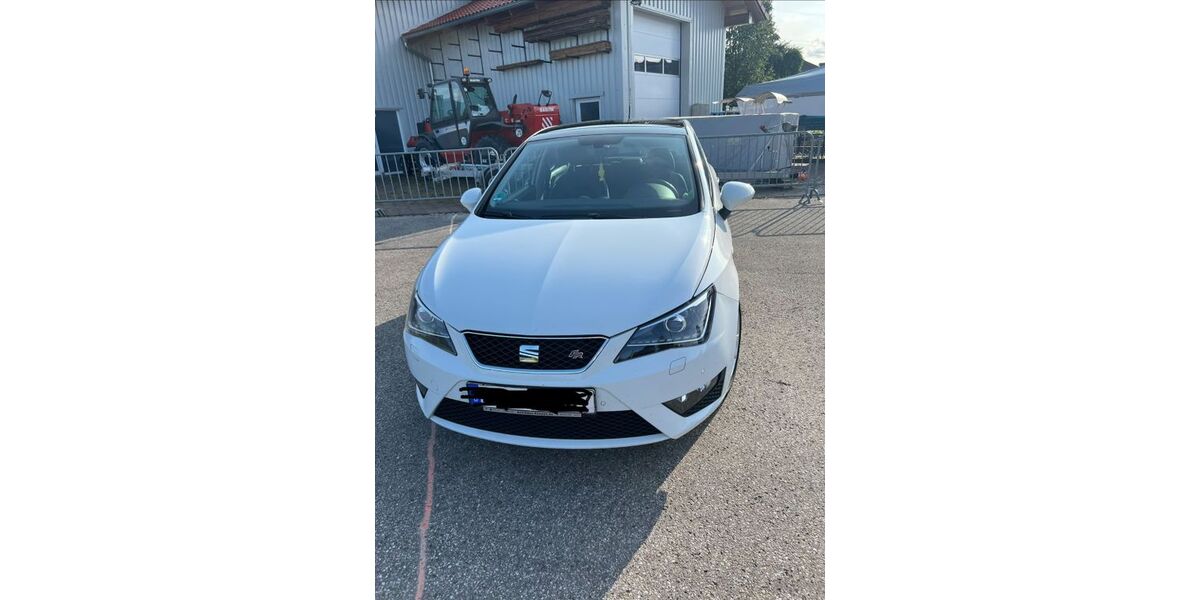 Seat Ibiza 127.000 km 10.200 &euro; Traunstein 83278