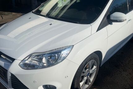 Ford Focus 78.000 km 6.750 &euro; Ulm-Donautal 89079