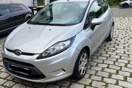 Ford Fiesta 146.000 km 4.000 € Dortmund 44339