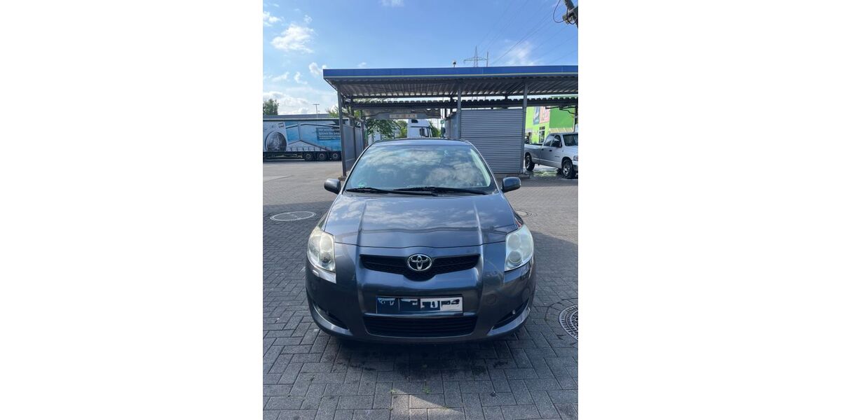 Toyota Auris 148.999 km 4.300 &euro; Frechen 50226