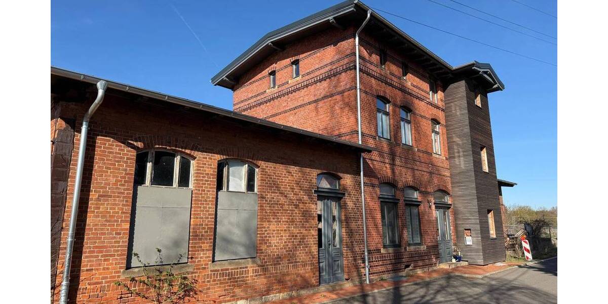 Mehrfamilienhaus, Wohnhaus Friedrichswerth Friedrichswerth - 6 Zimmer, 234 m&sup2;, 380.000&euro; | Angebot:26127298