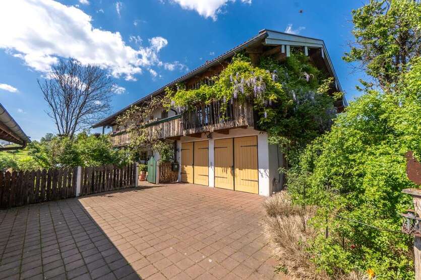 Haus zum Kaufen in Albaching 1.395.000 € 155.72 m²